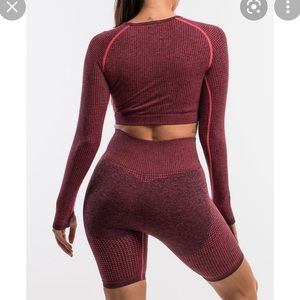 NEW ECHT SENSORY TOP